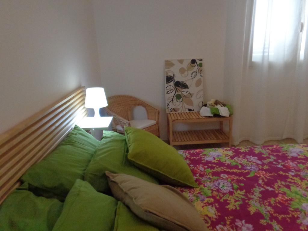 Akron B&B SantʼAlessio Siculo Δωμάτιο φωτογραφία